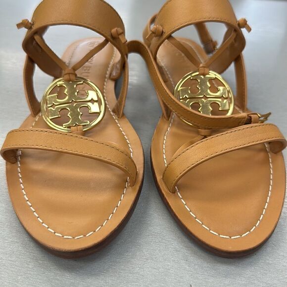 Brand new Tory Burch sandals - Picture 3 of 6